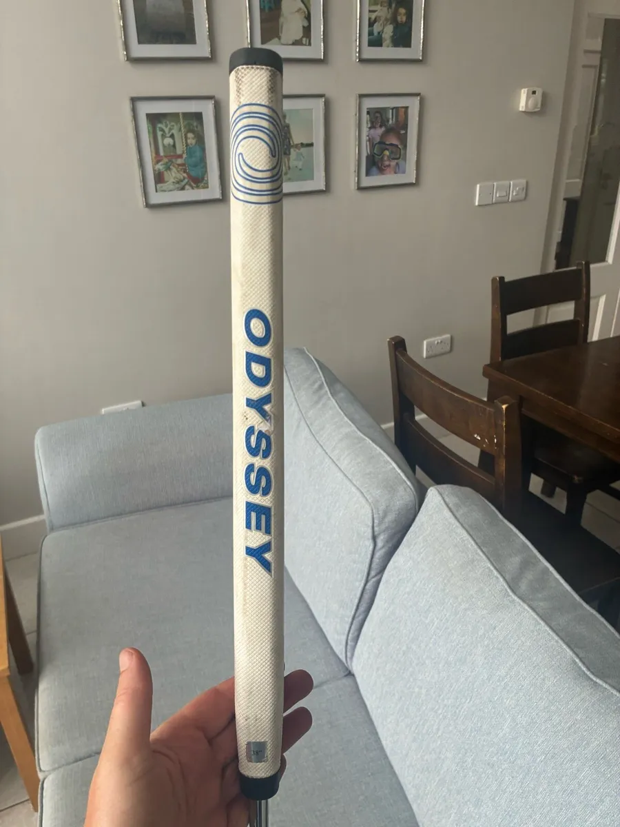 Odyssey left handed putter - Image 4