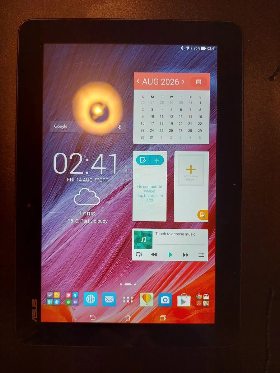 ASUS 10.1 inch Tablet. Model K010, 8GB, in excelle - Image 1