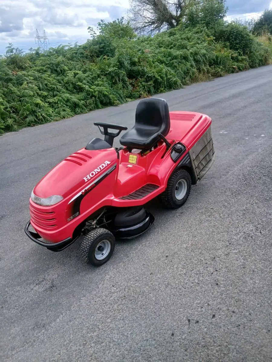 Lawnmower - Image 3
