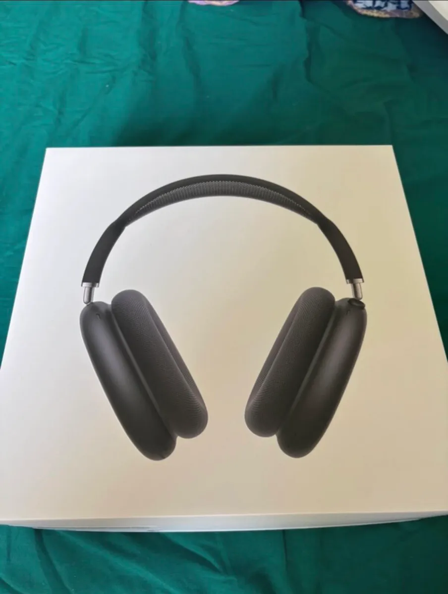 Apple AirPods Max - Image 1