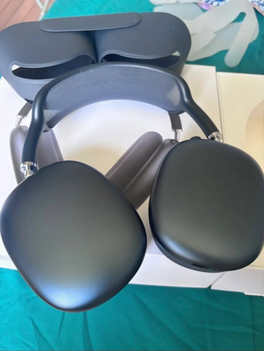 Apple AirPods Max - Image 2