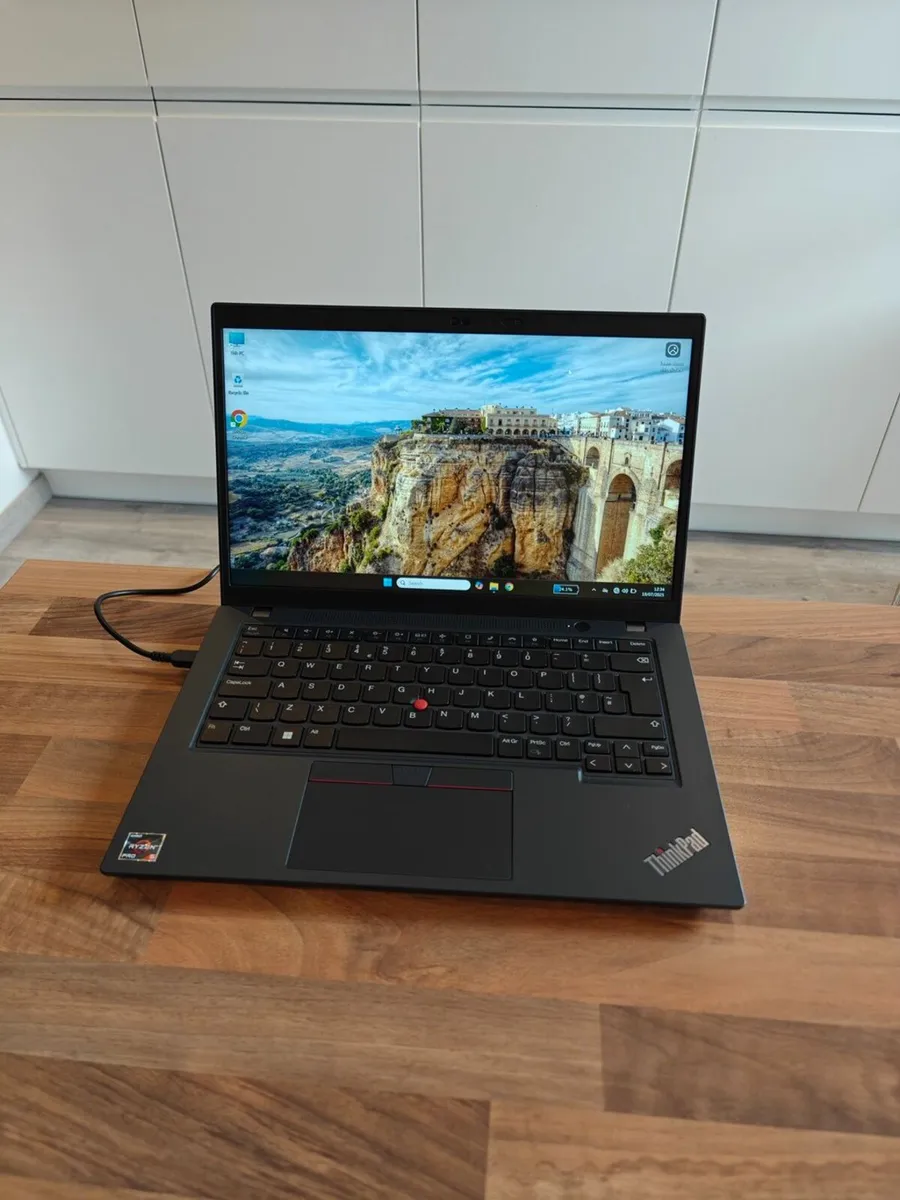 Lenovo ThinkPad L14 Gen4 Laptop | AMD Ryzen 5 Pro - Image 1