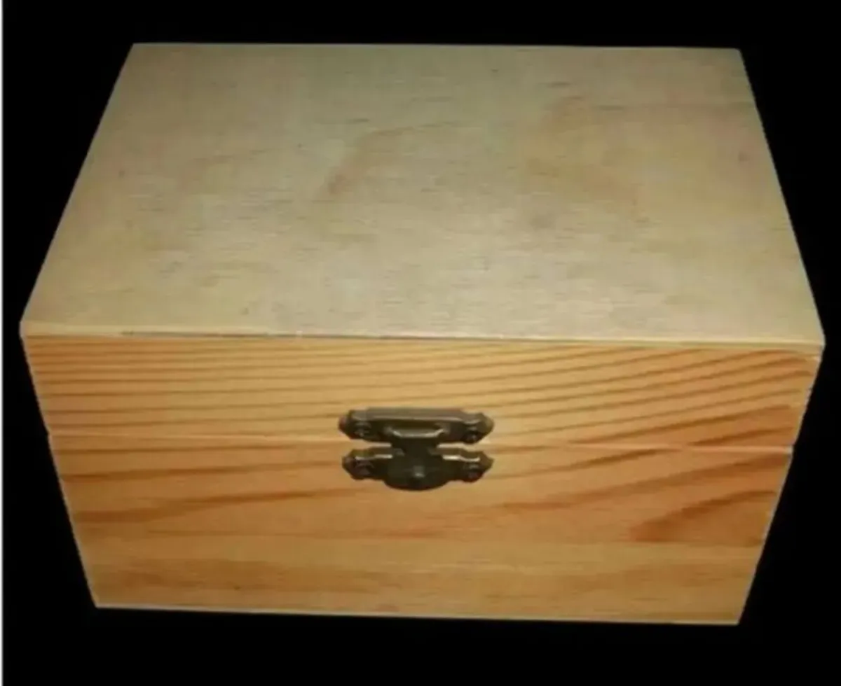 BNIB Iron Punch Set - Image 4