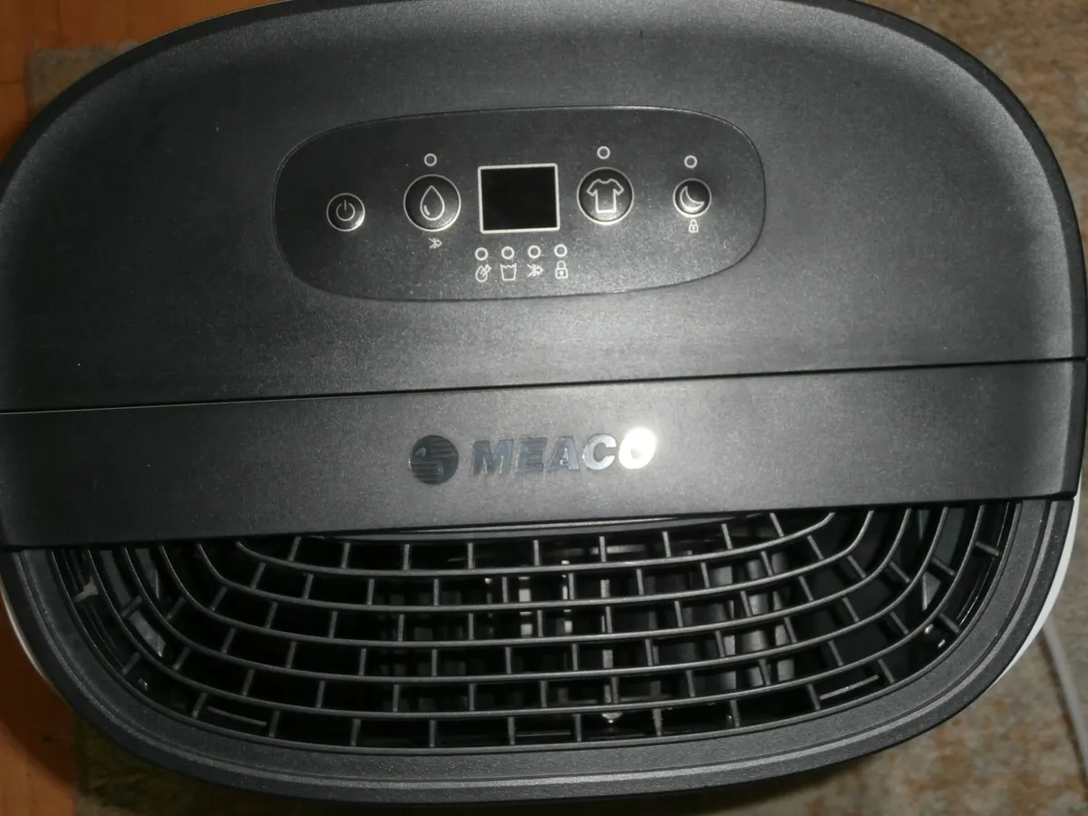 Dehumidifier & Air Purifier - Image 2