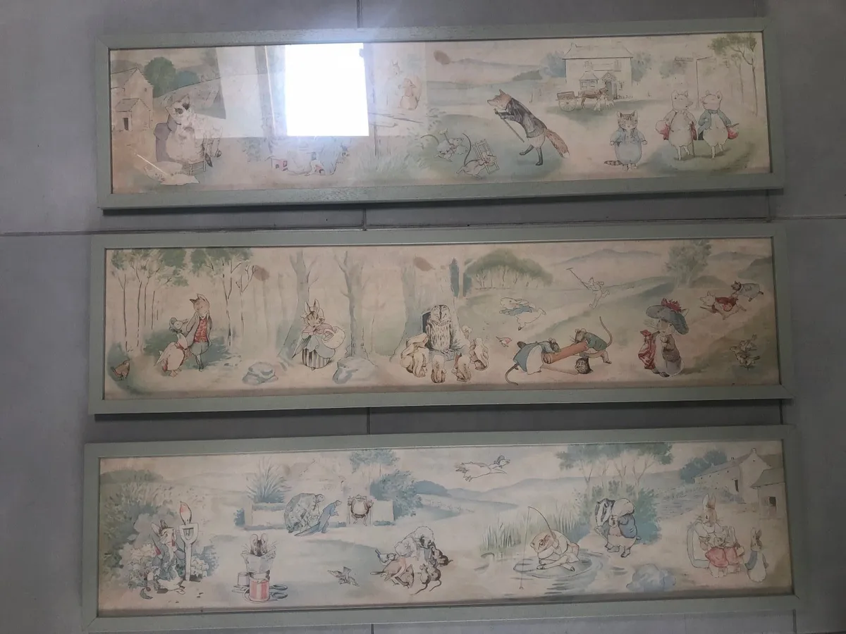 Large Peter Rabbit set of prints, framed - Image 3