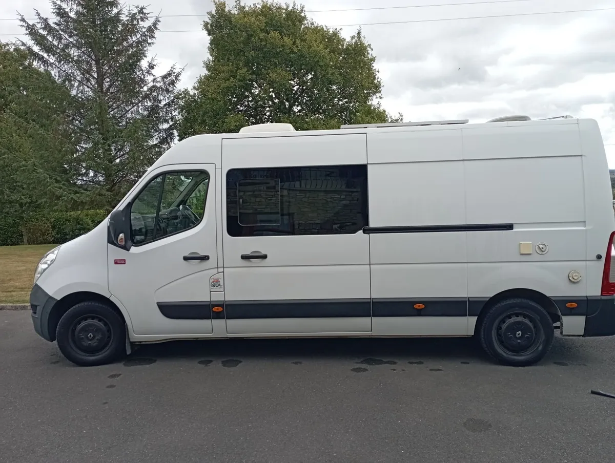 Campervan - Image 2