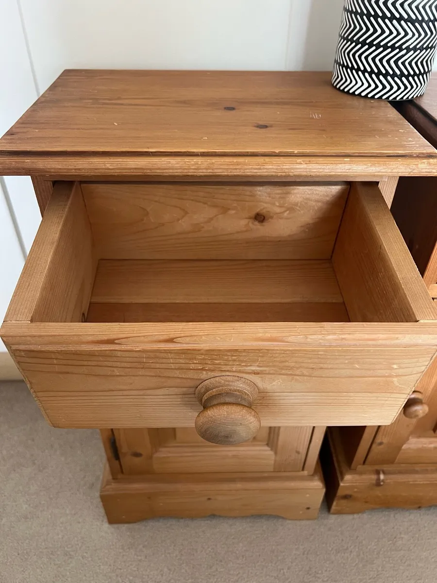 Bedside Lockers - Image 4