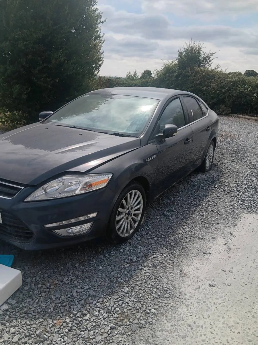Ford mondeo - Image 1