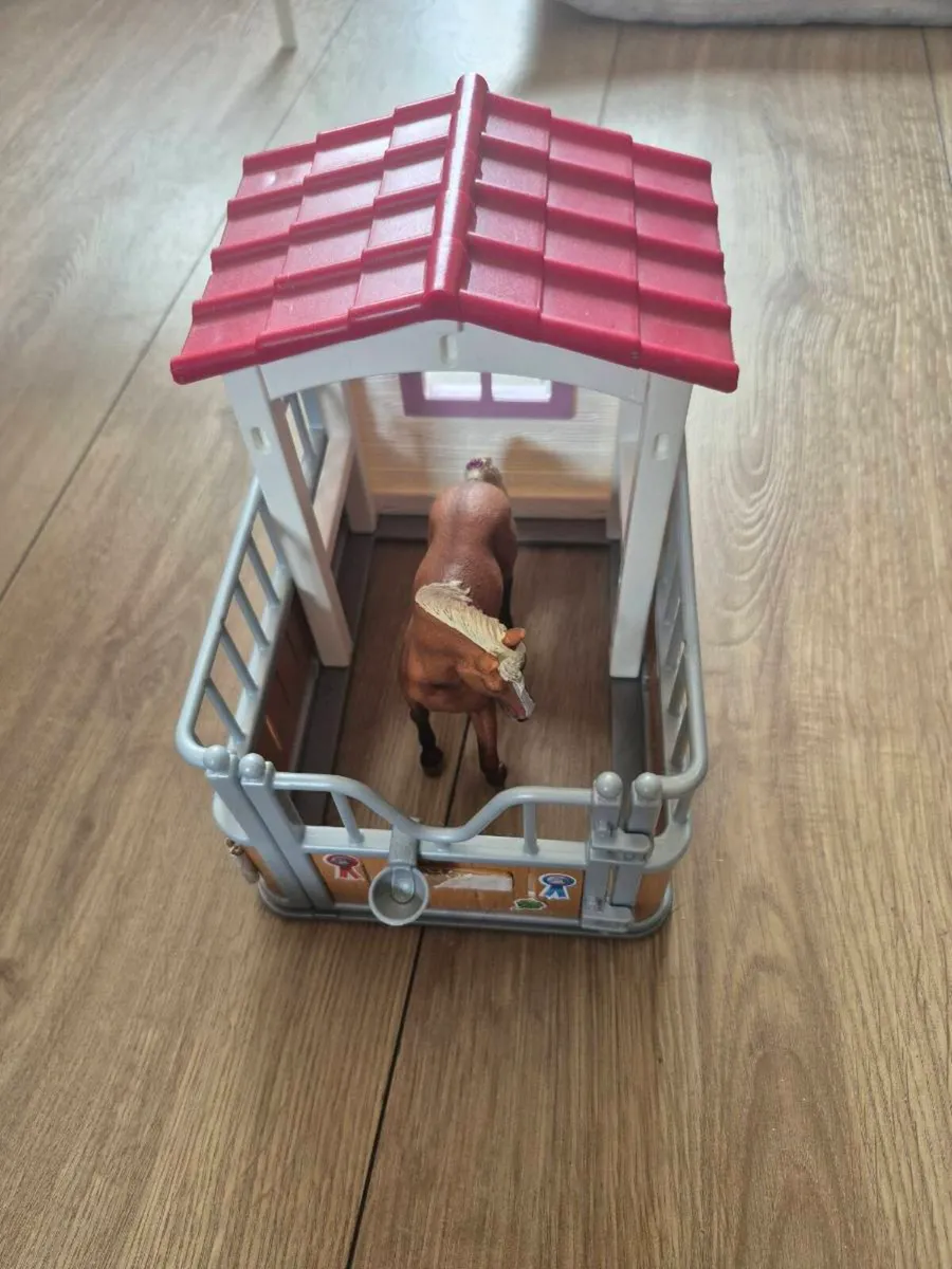 Schleich horses, stables and accessories - Image 4