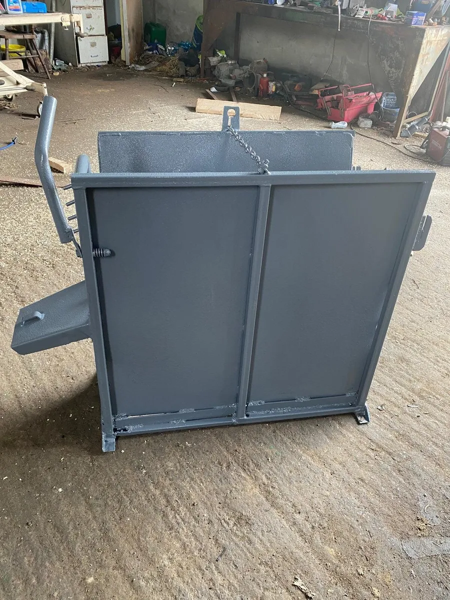 Calve De horning box - Image 2