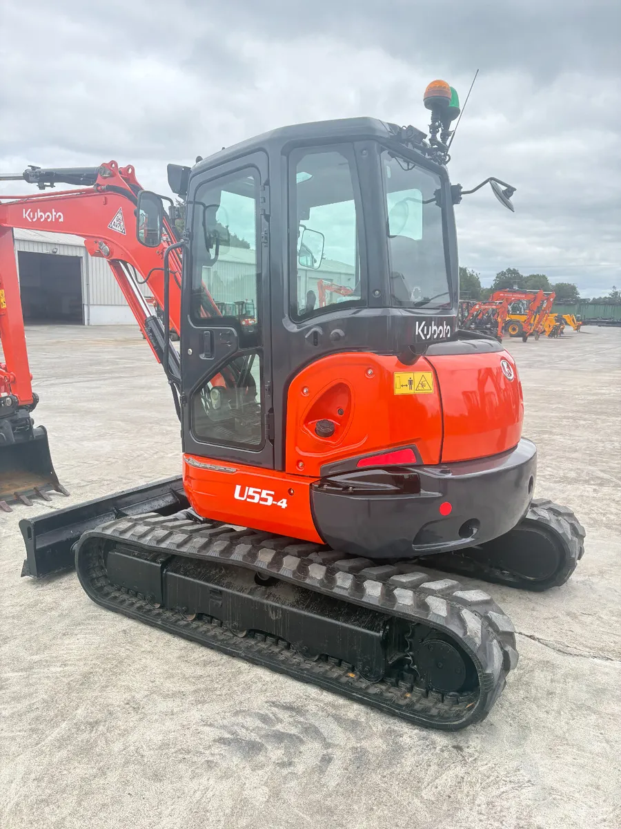 Kubota U55-4 - Image 3