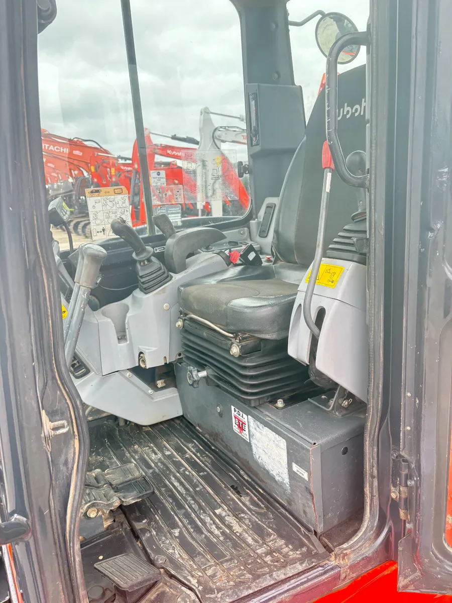 Kubota U55-4 - Image 4
