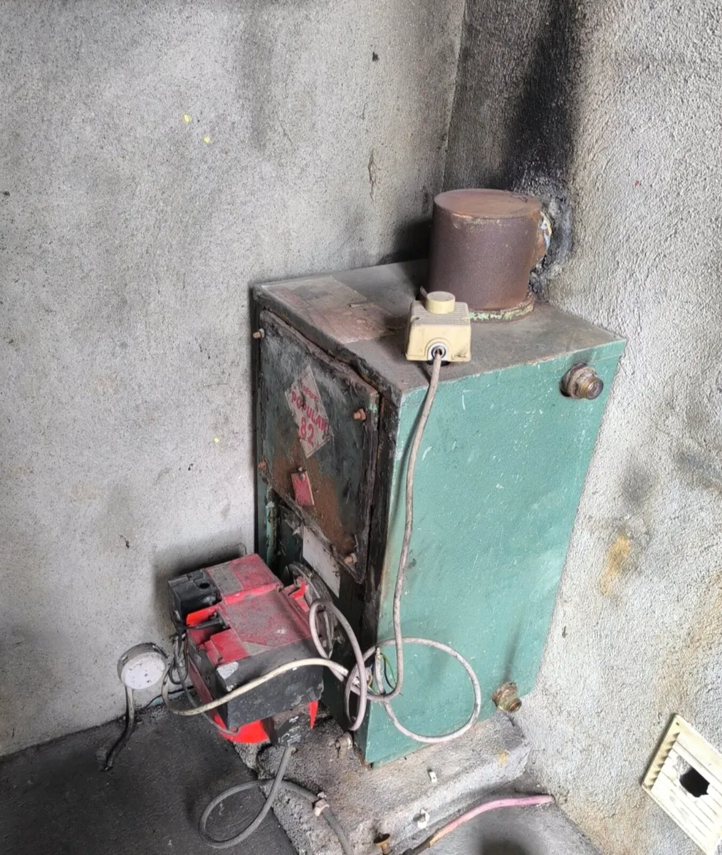 Oil boiler