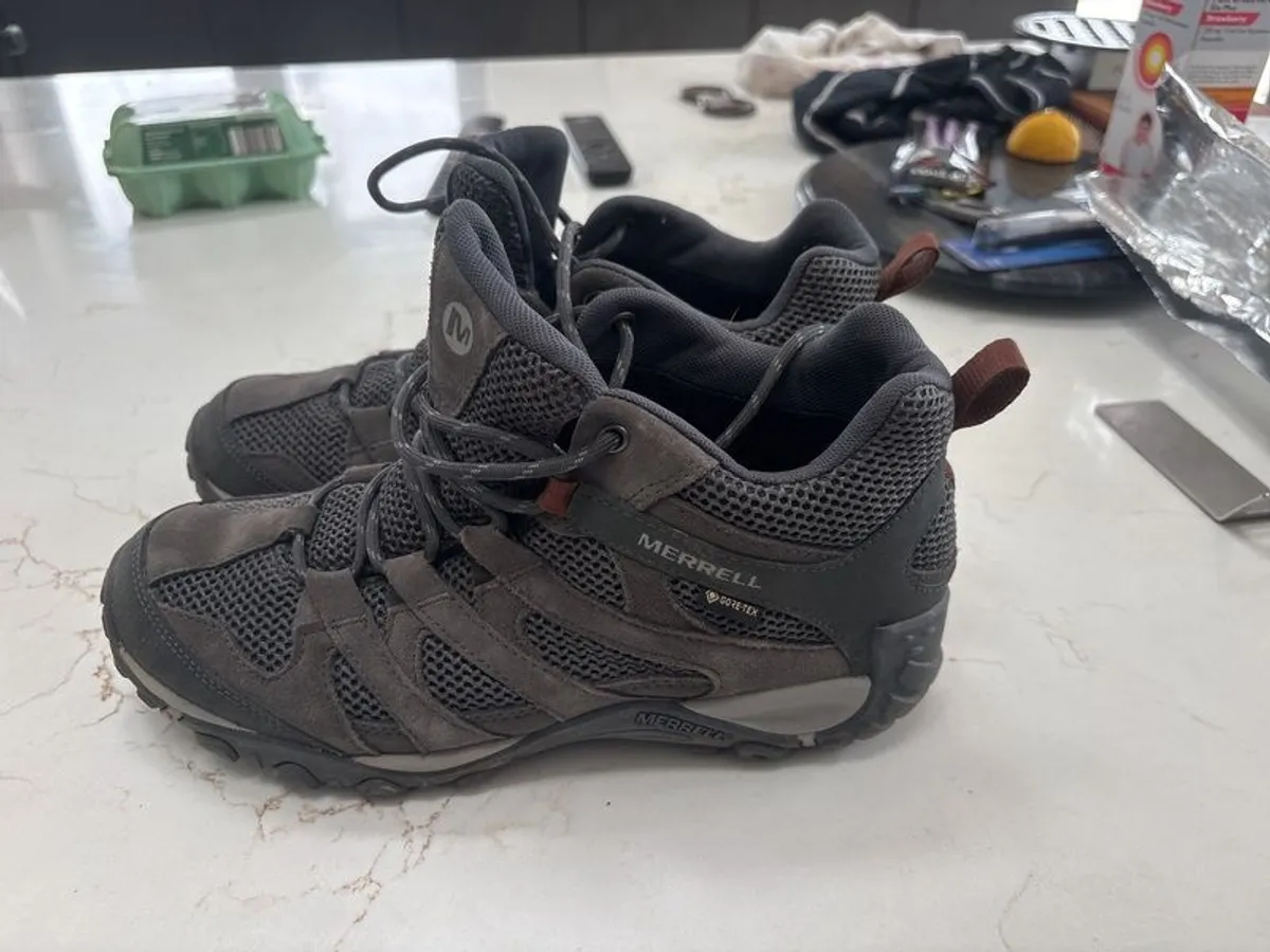 merrell - Image 1
