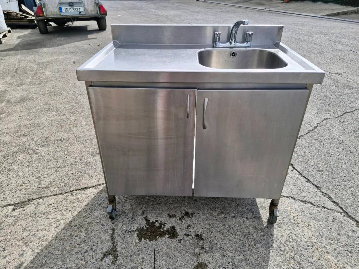 Stainless Steel Sinks - Image 4
