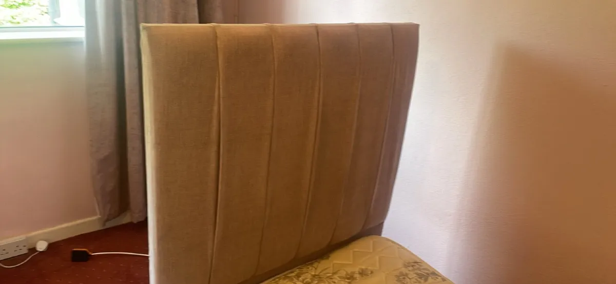 Single bed with guest trundle bed - Image 4