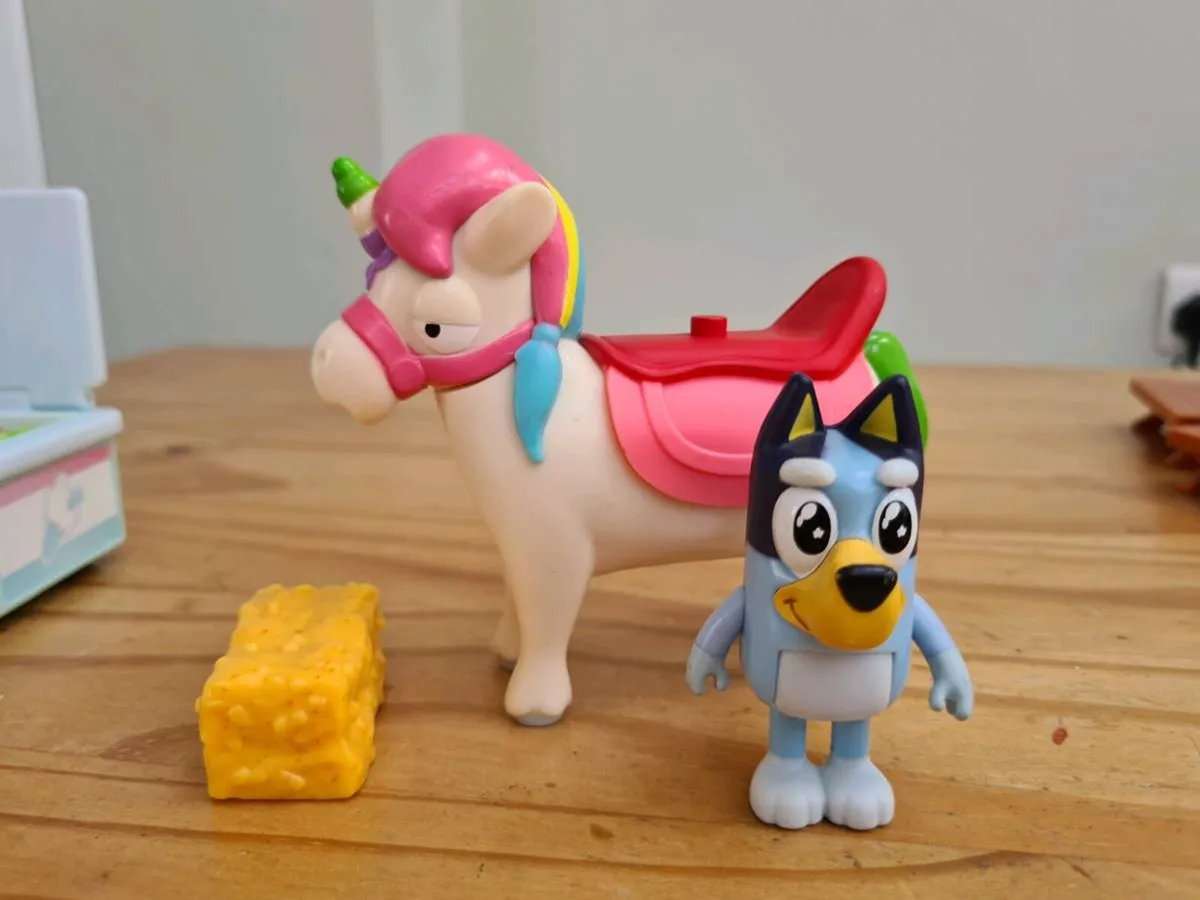 Bluey icecream Truck - Image 2