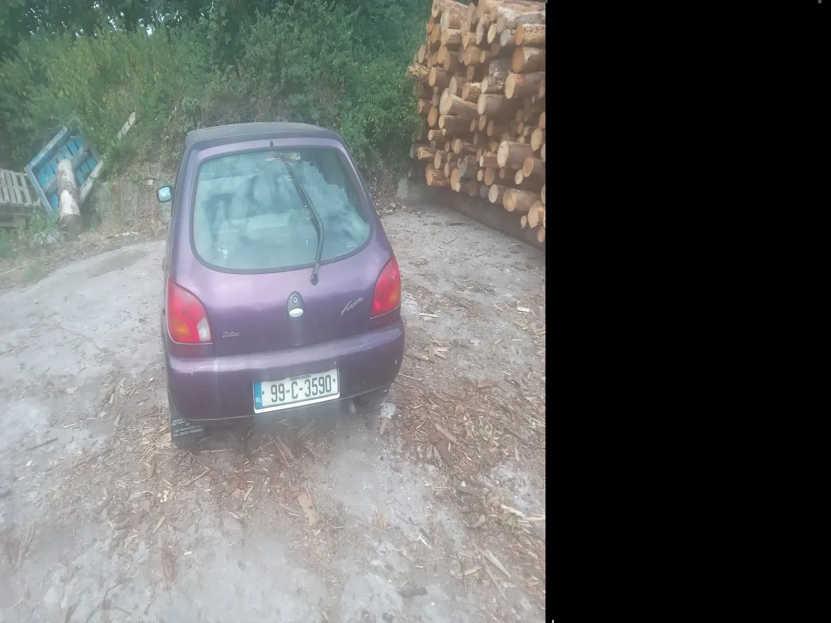 Ford Fiesta 1999 - Image 3