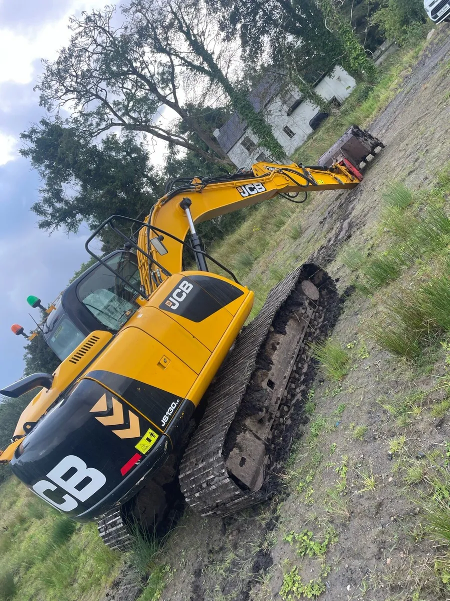 JCB js130 - Image 3