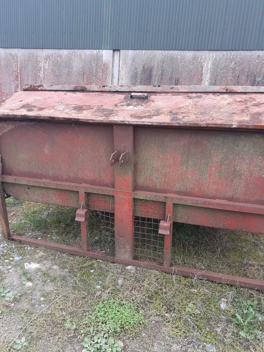 Calf creep feeder - Image 3