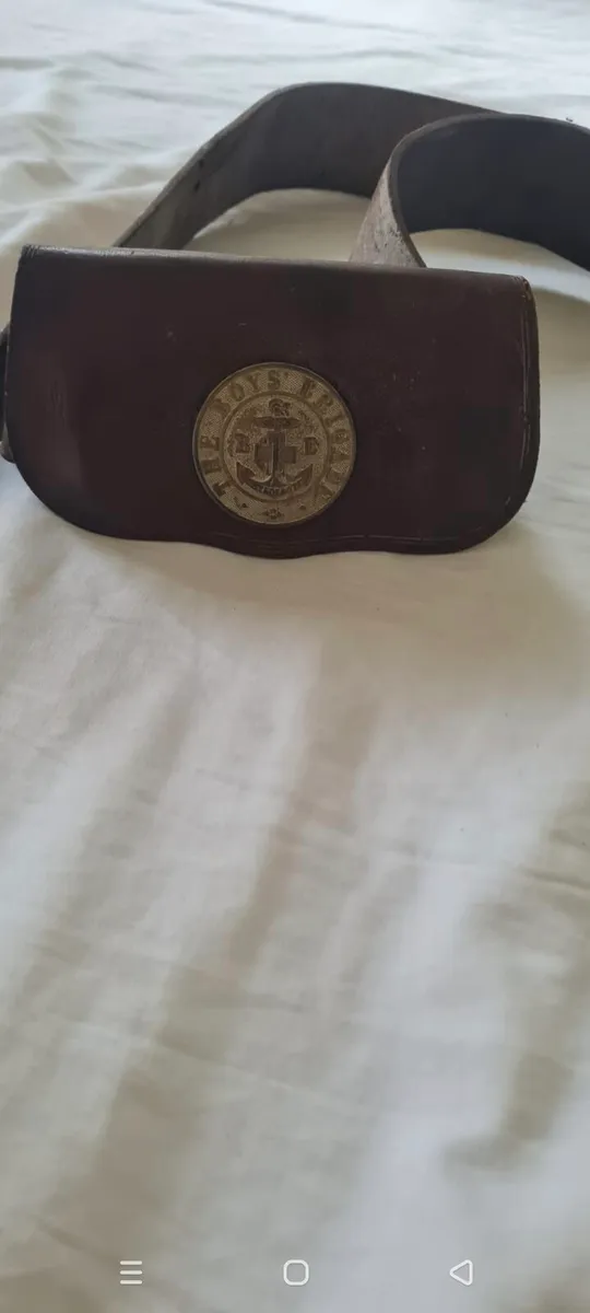 Old belt and poch - Image 2