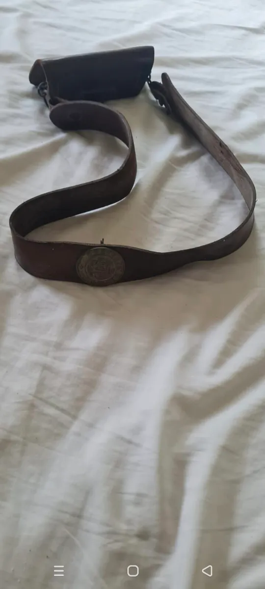 Old belt and poch - Image 4