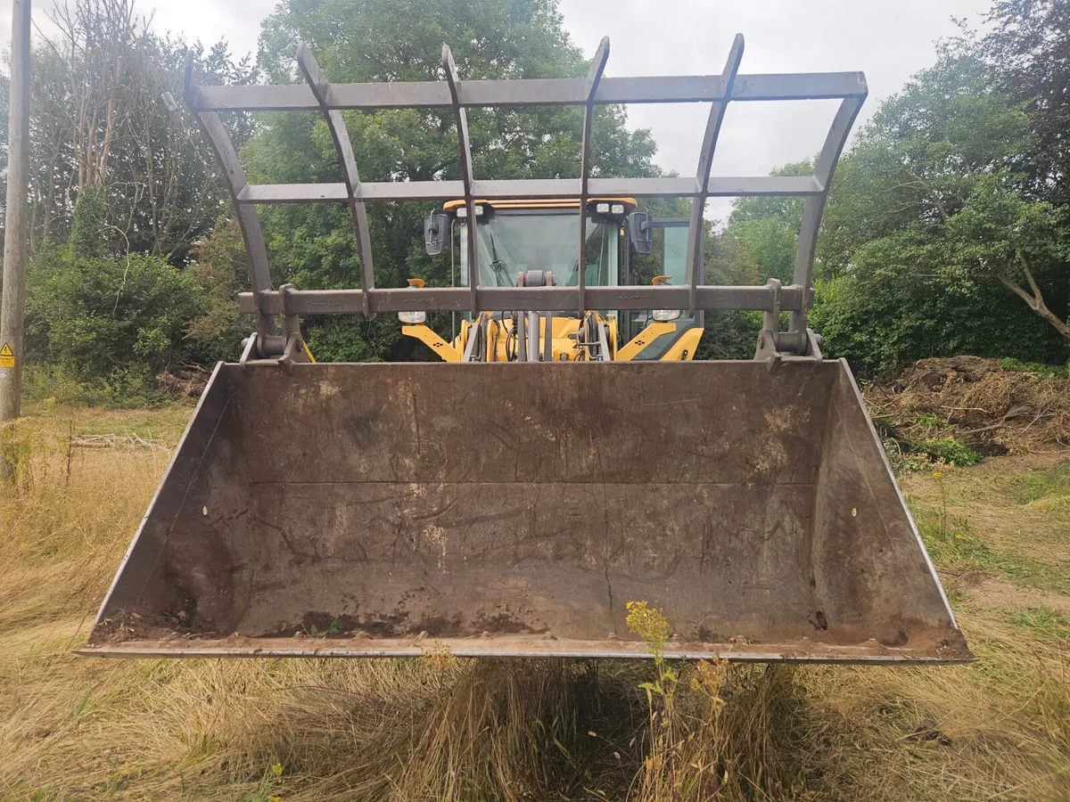 9ft Grapple bucket, QH, to suit wheel loader - Image 4