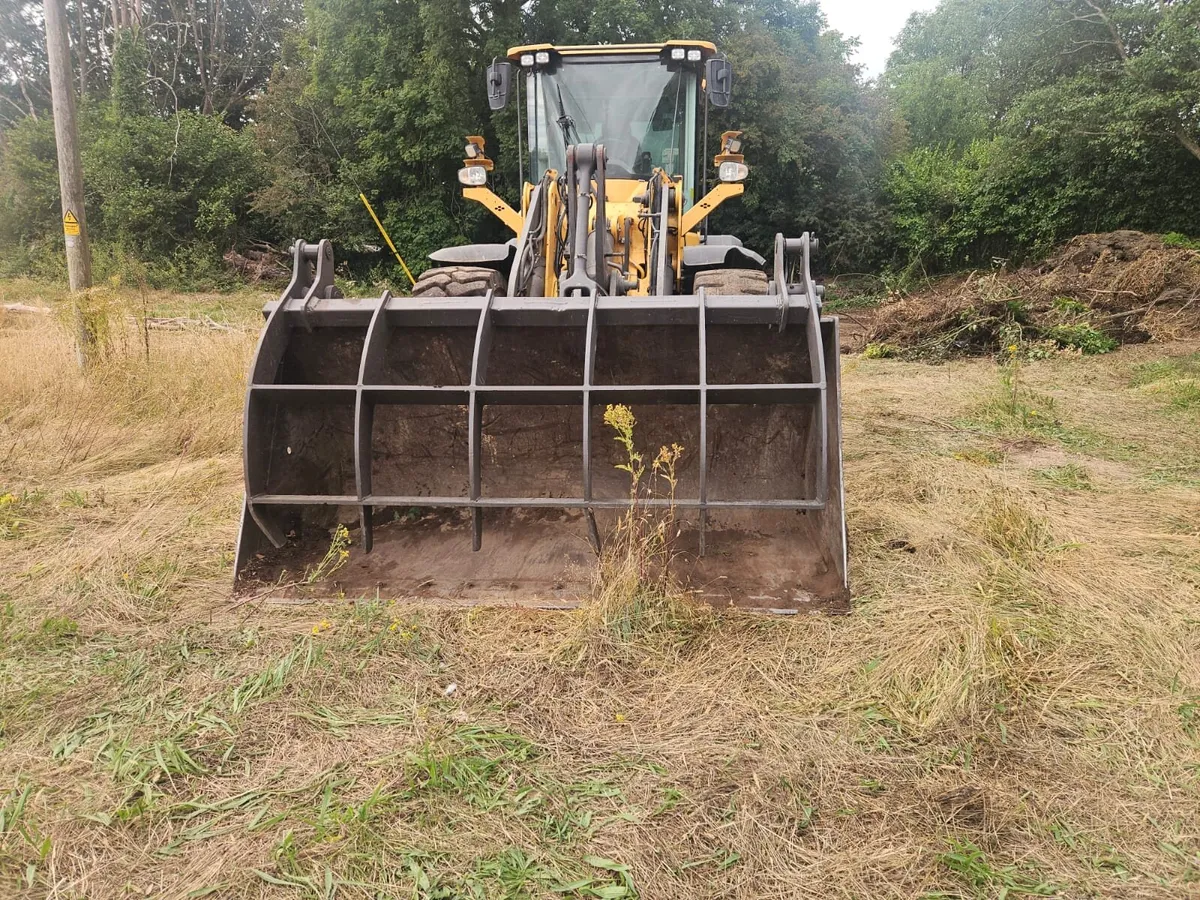 9ft Grapple bucket, QH, to suit wheel loader - Image 2