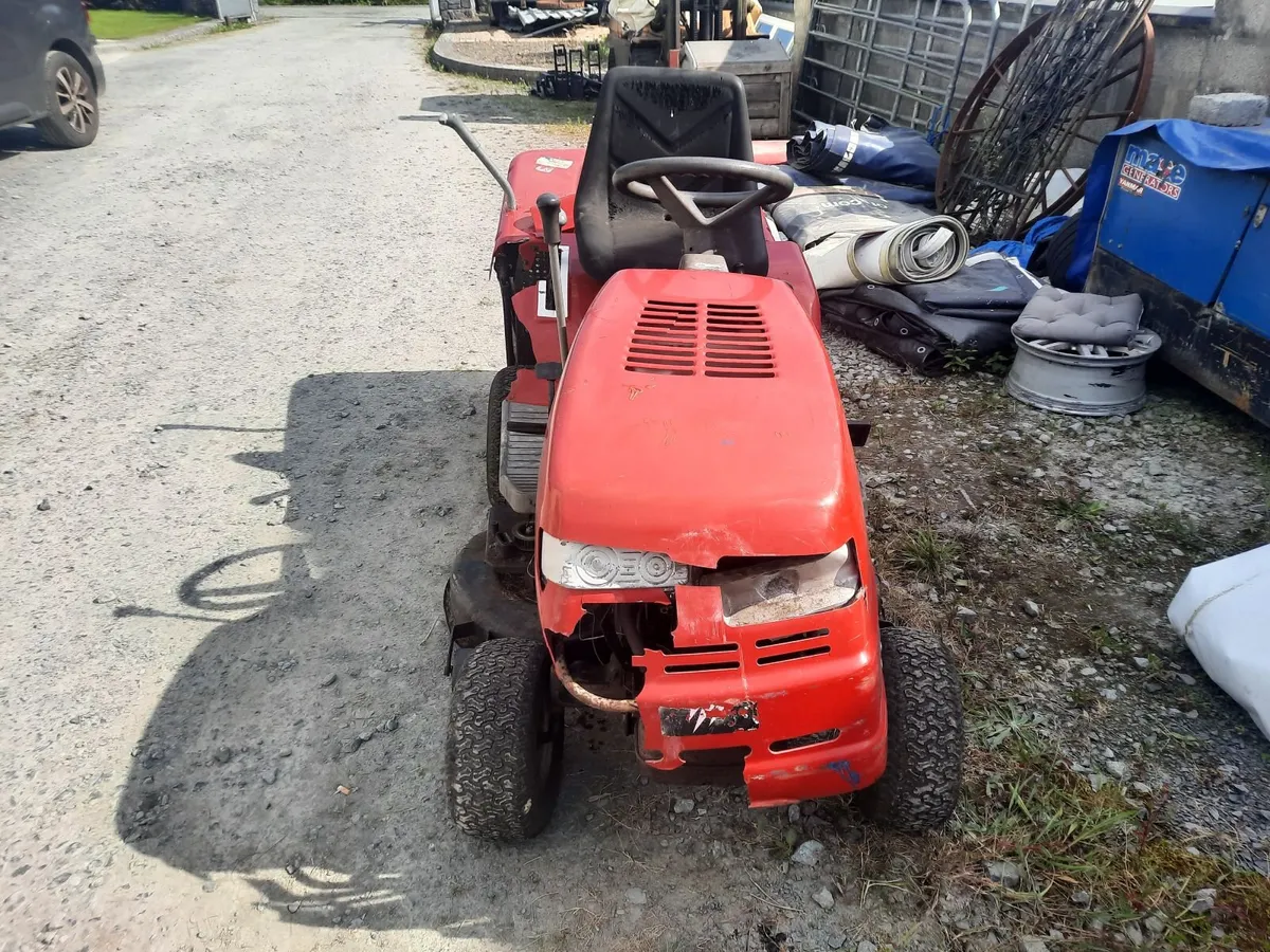 Ride on mower - Image 3