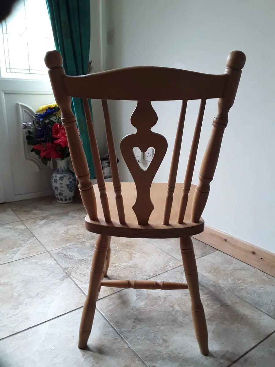 Heavy strong pine kitchen chair suitable for match - Image 3