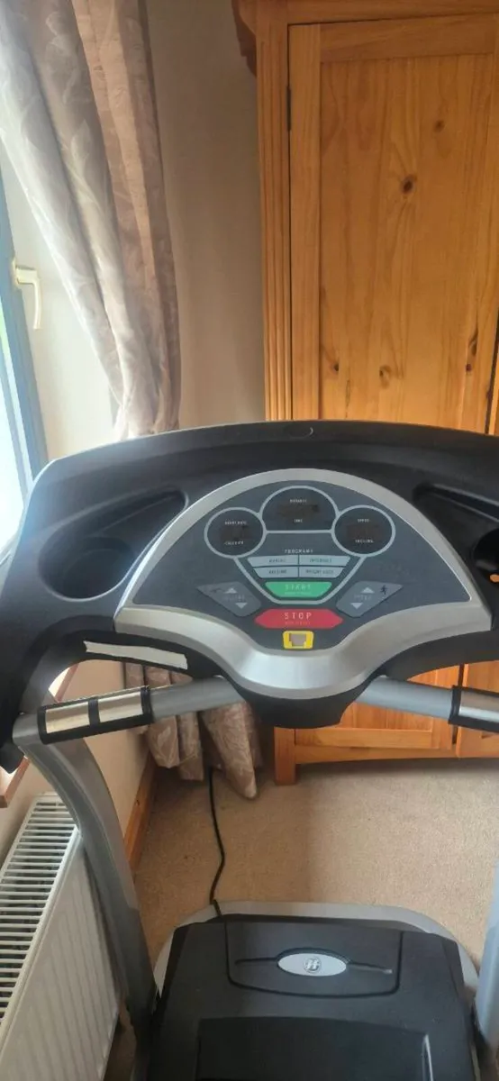Treadmill - Image 1