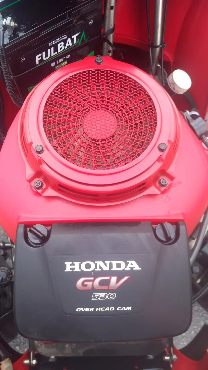 Honda HF 2417 Ride on Tractor Mower - Image 4