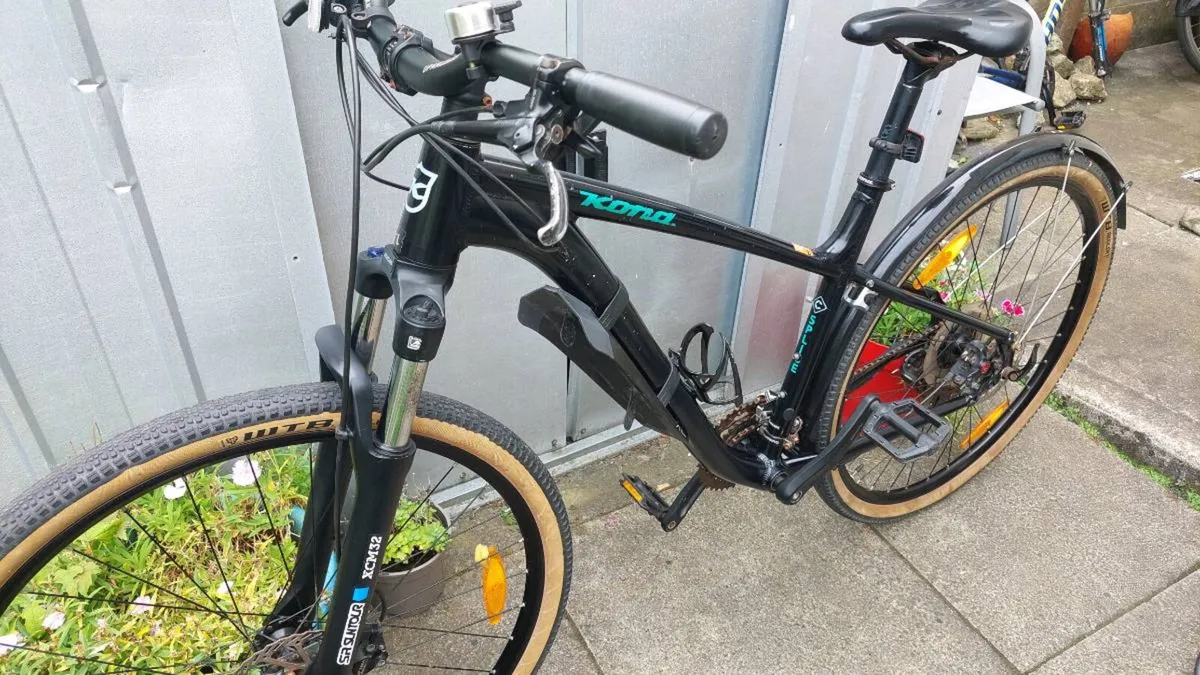 Kona Hybrid Bike Hydraulic Disc Brakes - Image 4