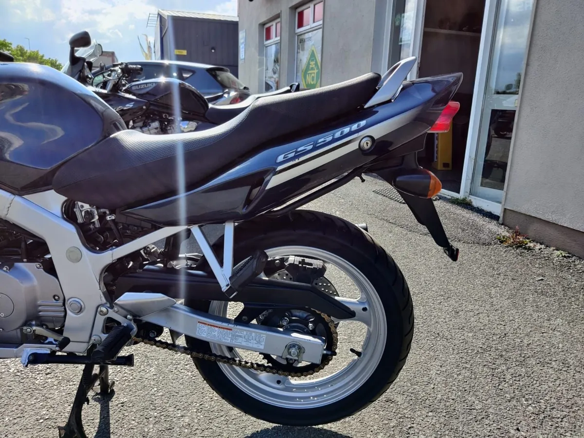 Suzuki GS500 - 2001 - Image 4