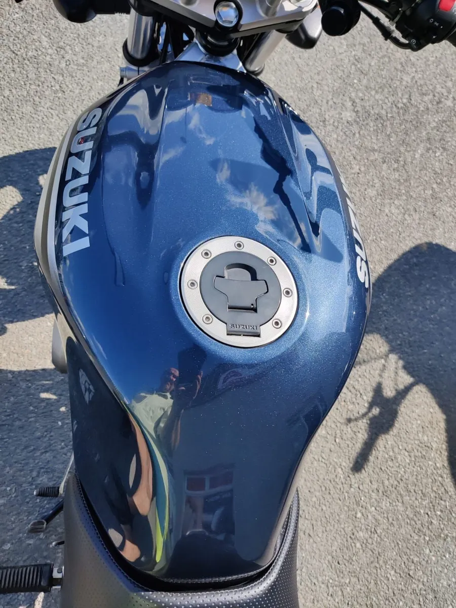 Suzuki GS500 - 2001 - Image 1