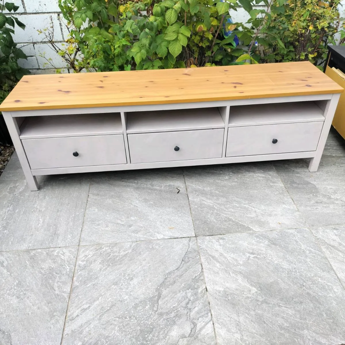 Tv bench Hemnes