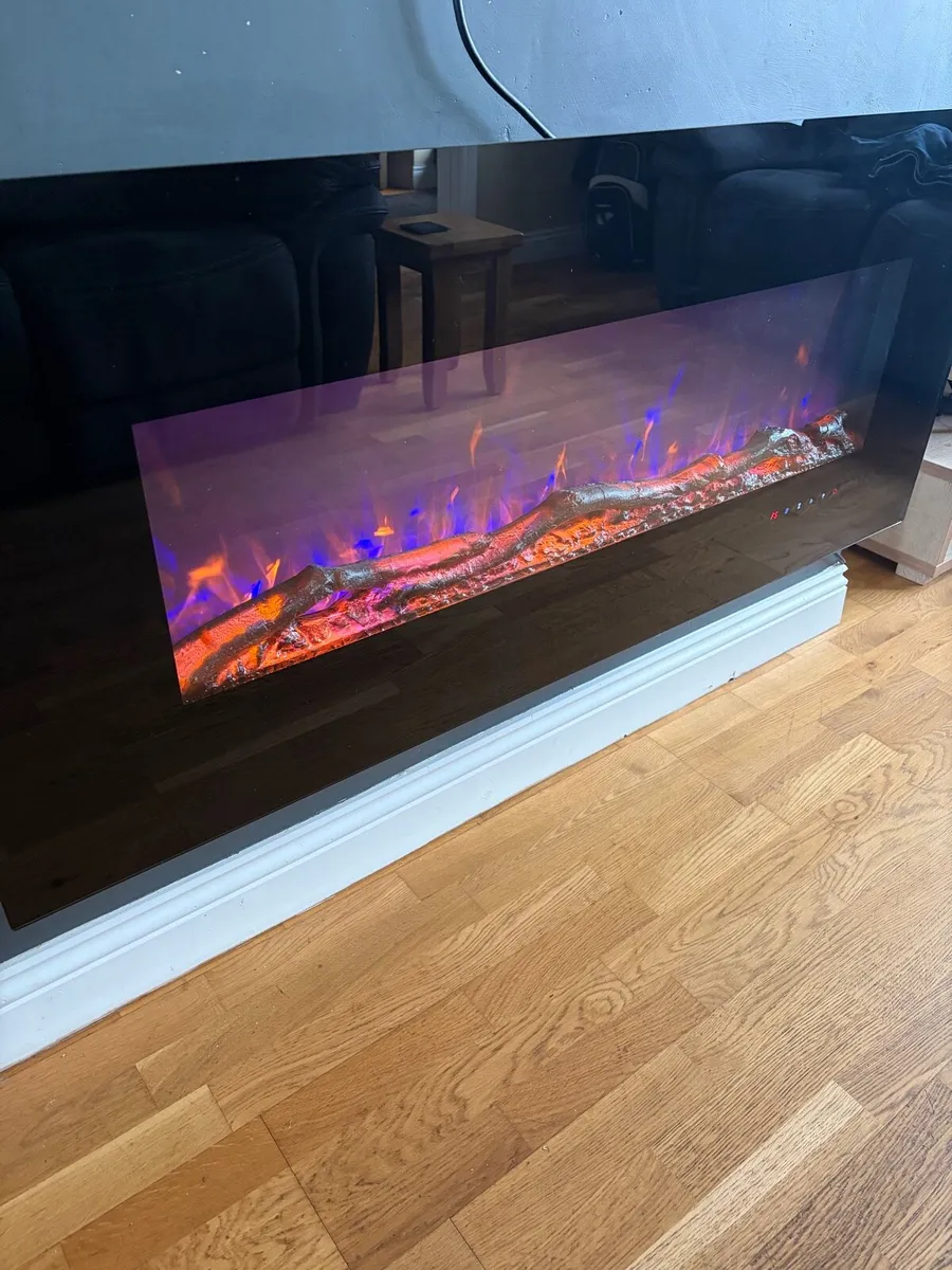 Electric fireplace with remote control - Image 2