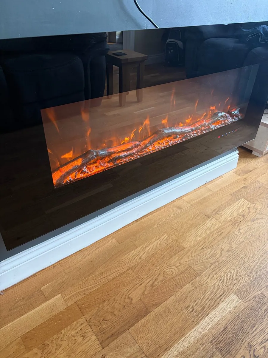 Electric fireplace with remote control - Image 1