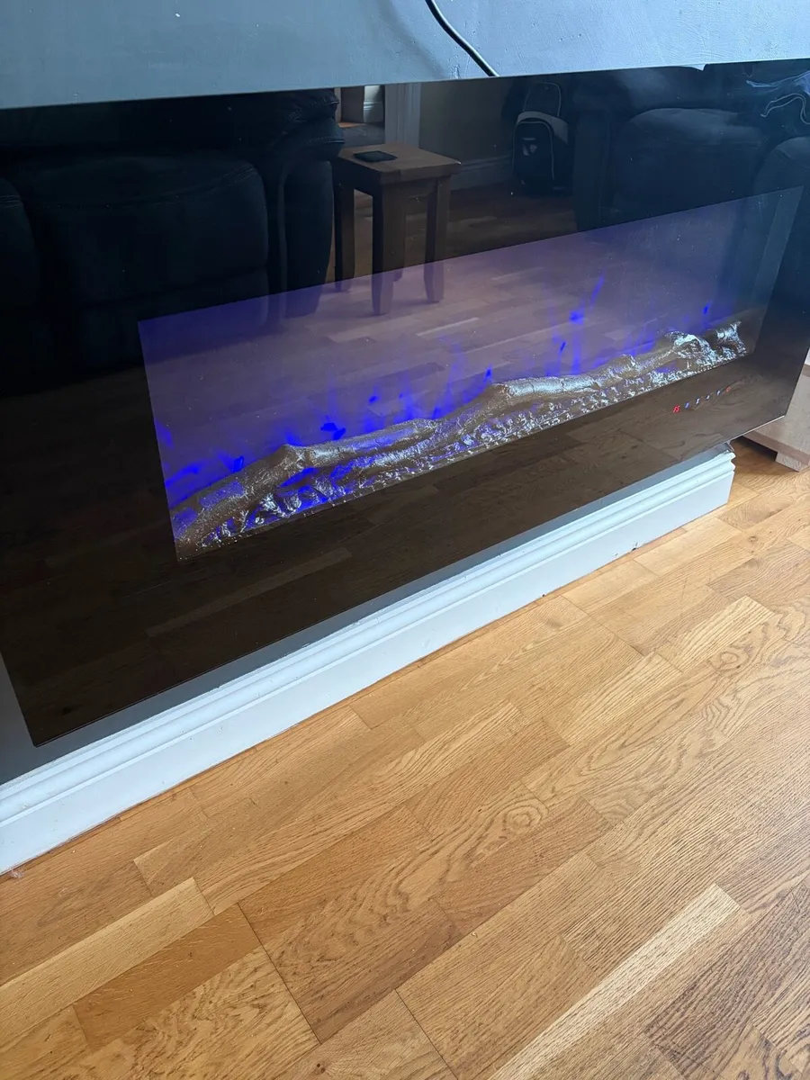 Electric fireplace with remote control - Image 4