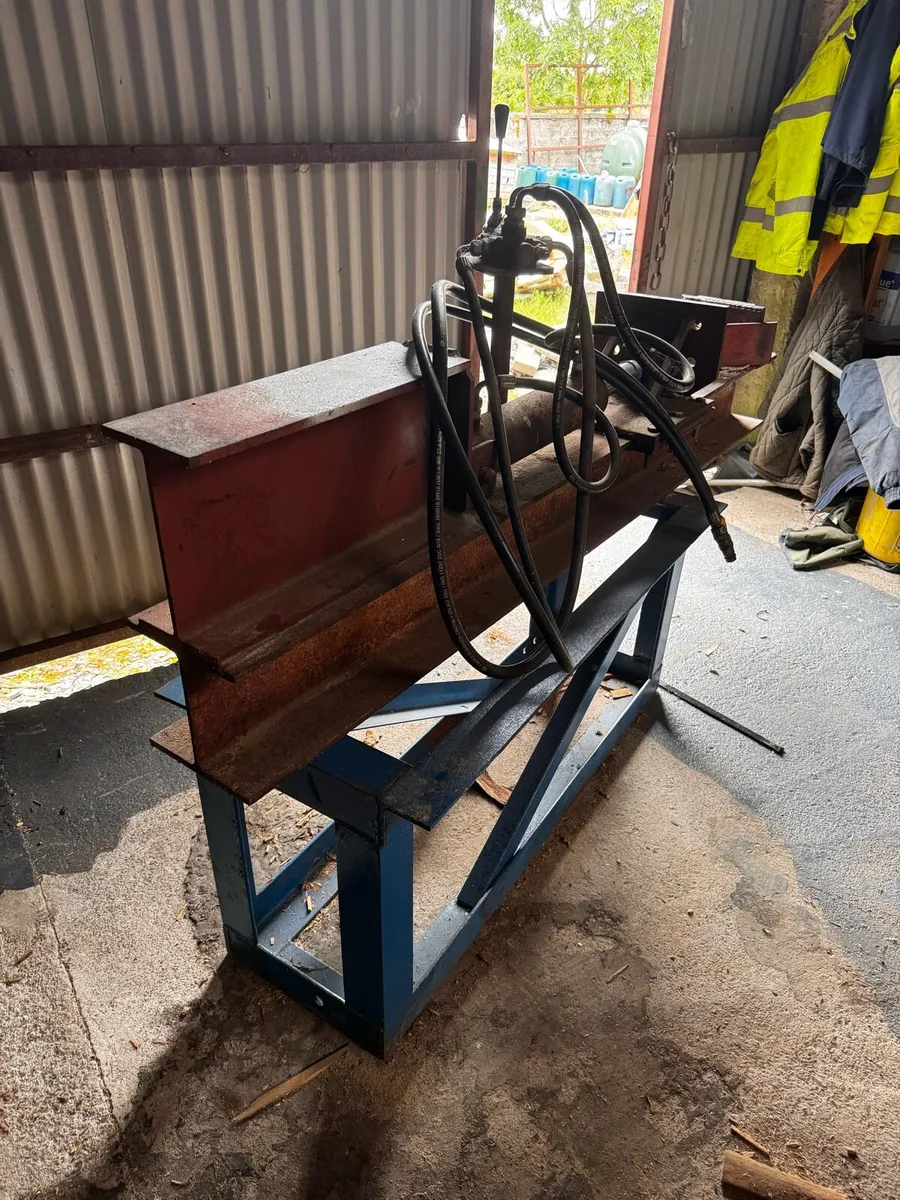 Tractor Driven Log splitter - Image 3