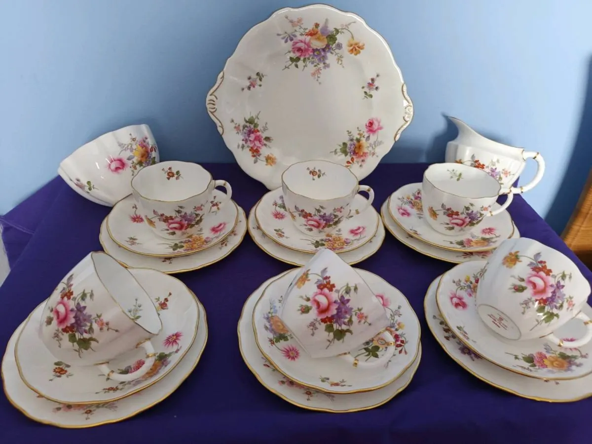 21 please. ROYAL CROWN DERBY CHINA TEA SET - Image 4