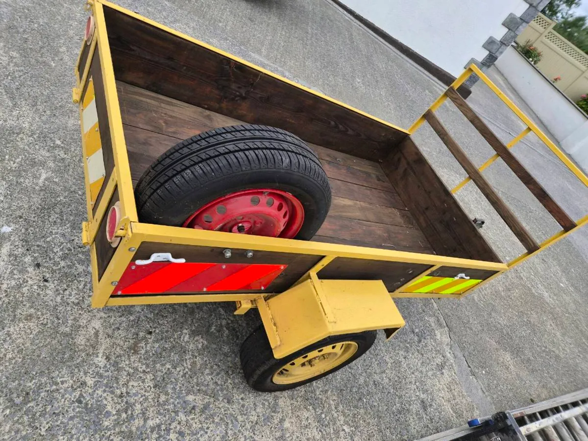 Car trailer. 6ft6x3ft6 - Image 2