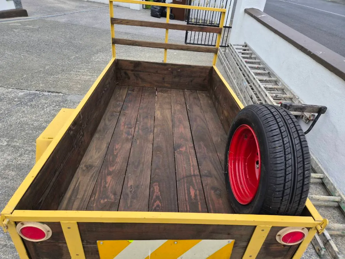 Car trailer. 6ft6x3ft6 - Image 4
