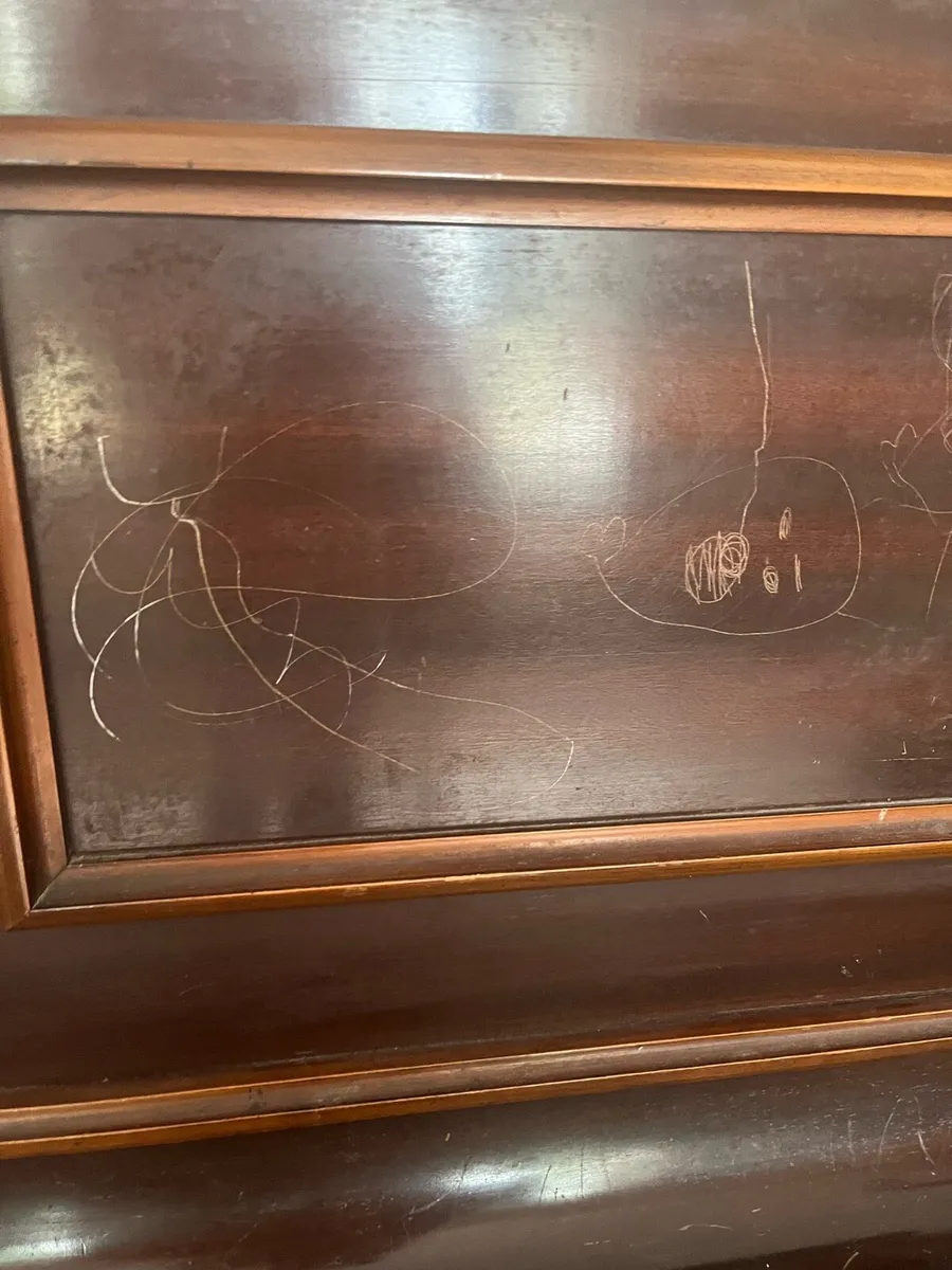 Upright piano - Image 2