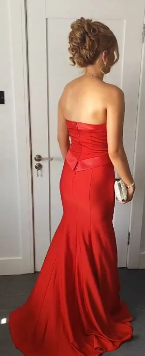 Deb's Dress - Image 4