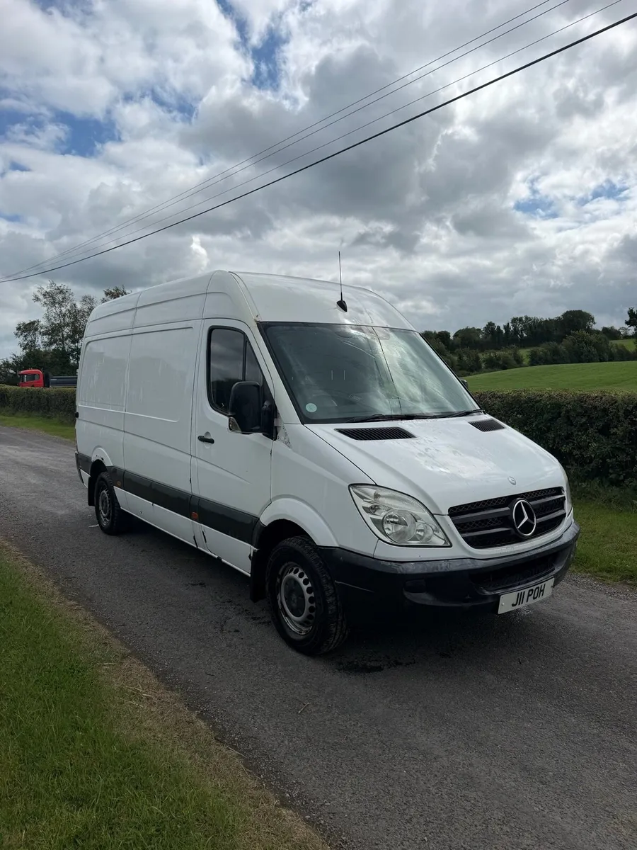 Mercedes sprinter - Image 1