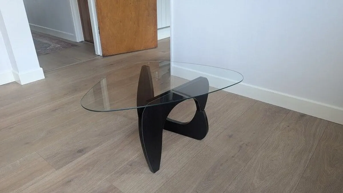 Mid Century Noguchi coffee table - Image 2