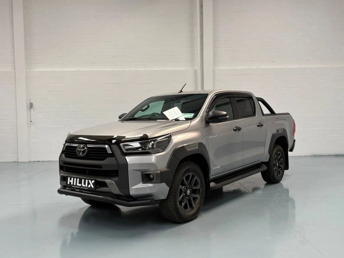 2021 Toyota Hilux 2.8 Invincible X Auto - Image 1