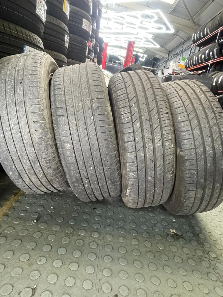 Alloy wheel  & tyre - Image 3