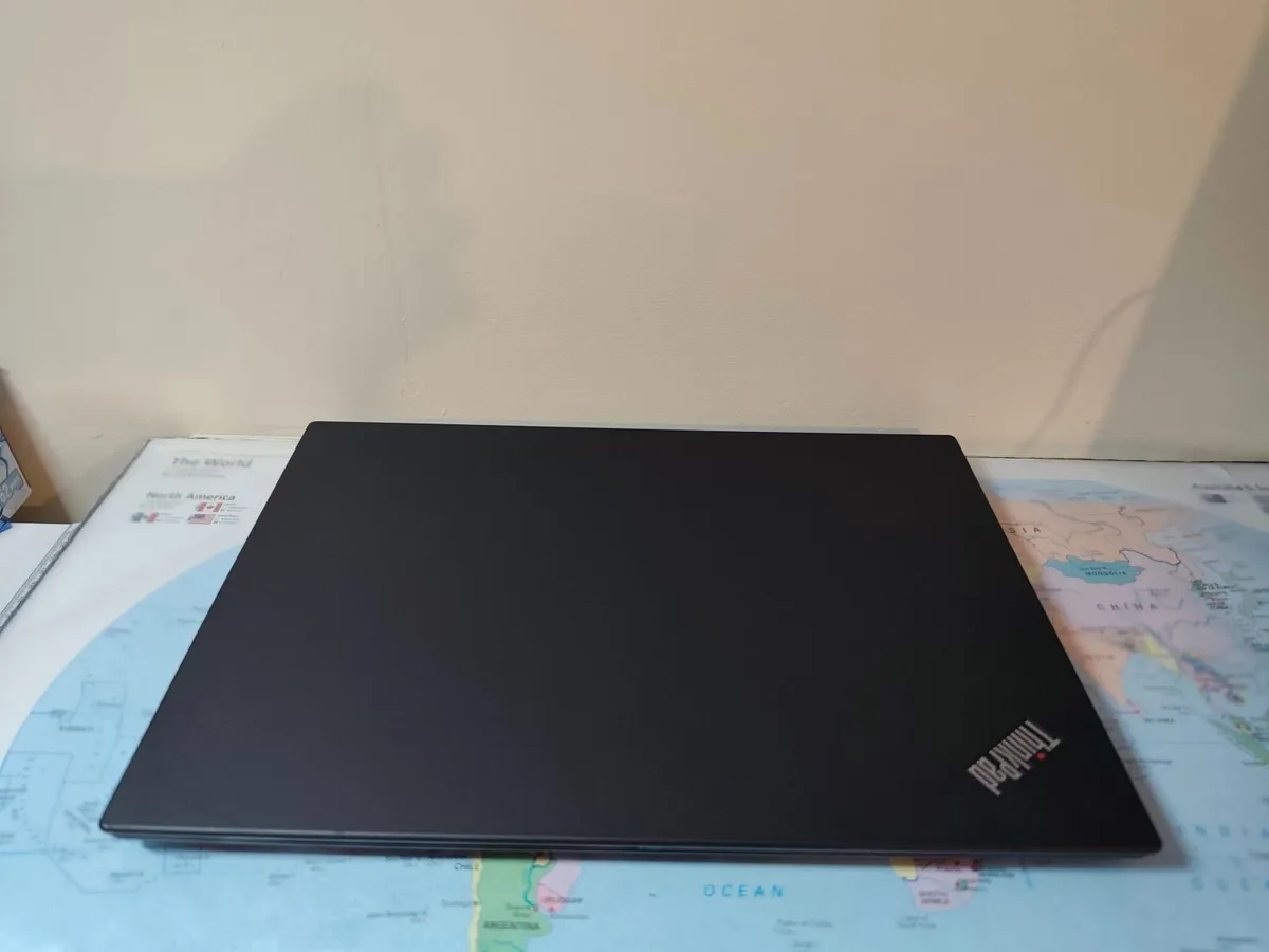 Lenovo ThinkPad T490 Intel i7 8th Gen | 20GB RAM | - Image 2